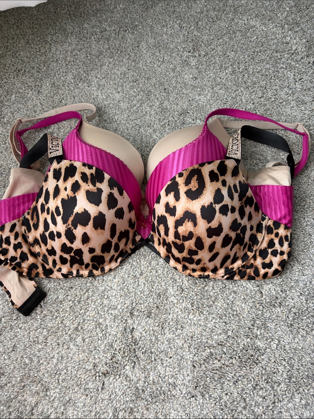Victoria's Secret body by Victoria and very sexy bras